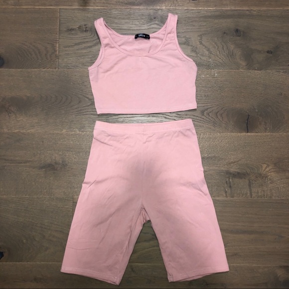 Pink matching set 🌸 - Picture 1 of 1